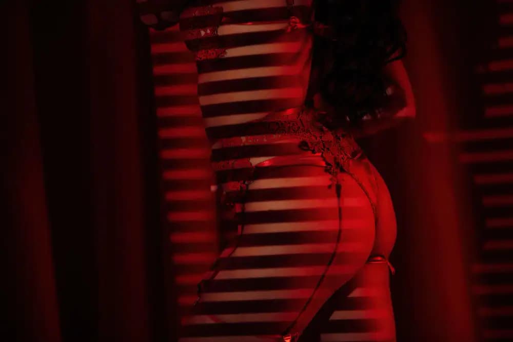 Embrace Your Body: How Nuru Massage Fosters Radical Self-Acceptance