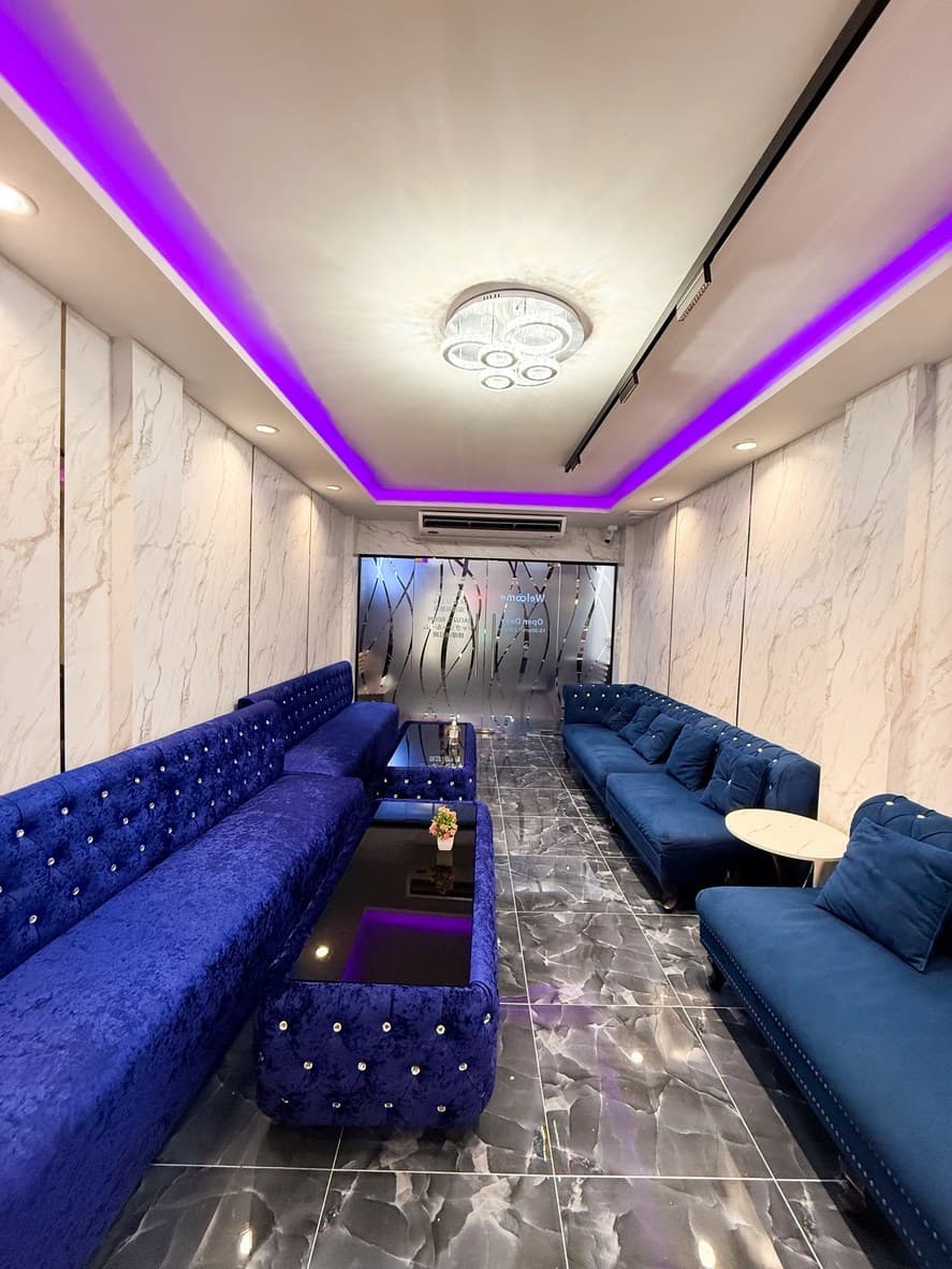 Celebrating a Big Win: The Ultimate Reward for Closing That Deal