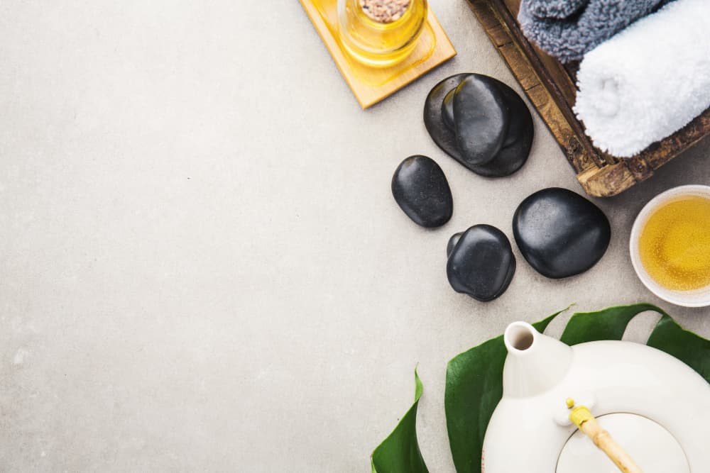 A Comparison Guide: Thai Massage vs. Oil Massage vs. the VIP Experience at Boss Massage