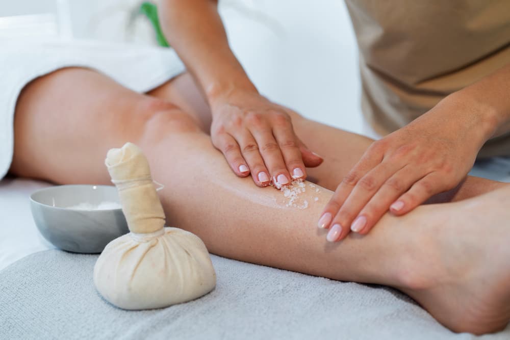 A Love Language Without Words: Strengthen Your Relationship with a Couple's Massage